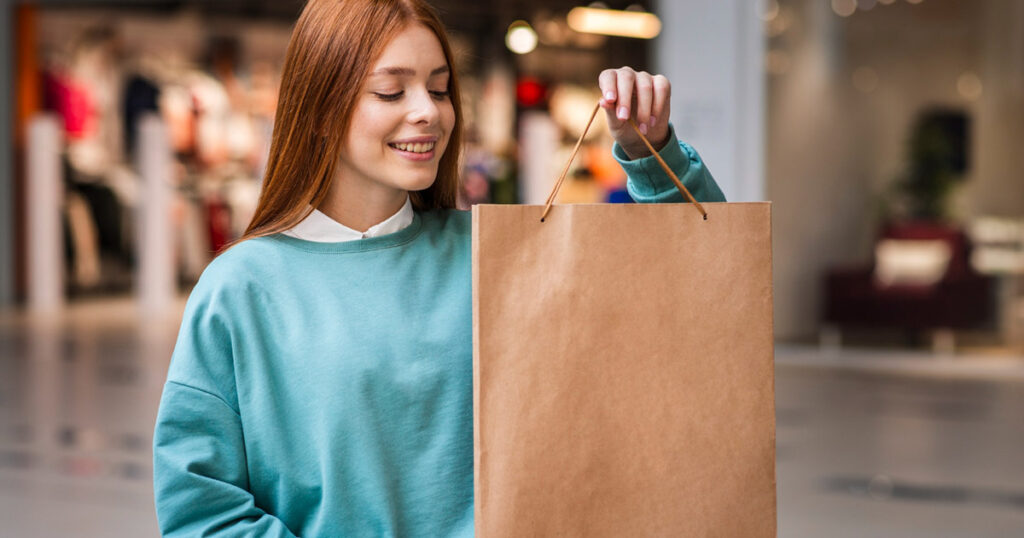 Personalize sua sacola de papel: acabamentos exclusivos que encantam clientes 1 Personalize sua sacola de papel: acabamentos exclusivos que encantam clientes